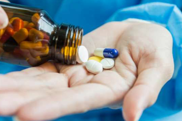 பாராசிட்டமால் எடுத்து கொண்டால் மாரடைப்பு வருமாம்... எச்சரிக்கை! உயிருக்கே ஆபத்து | Pickle Chicken Pickle