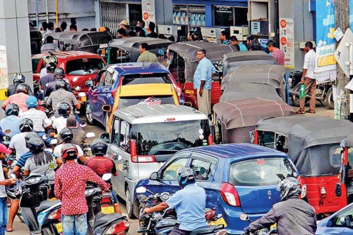 மத்திய கிழக்கு போர் ஒரு சாக்குப்போக்கு! எரிபொருள் விலை உயர்வைச் சாடும் திஸ்ஸ அத்தநாயக்க | Tissa Attanayake Slams Fuel Price Hike