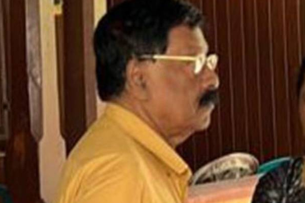 யாழ் மாநகர முதல்வர் போட்டியிலிருந்து மணிவண்ணன் அணி ஒதுங்க இதுதான் காரணமா? | Jaffna Municipal Council Manivannan S Shritharan