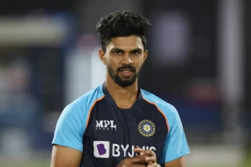 இலங்கைக்கு எதிரான டி20 தொடரில் விளையாடும் இந்திய அணியில் முக்கிய மாற்றம்.. இளம் நட்சத்திரம் விலகல்!