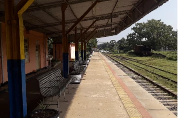 புகையிரத அதிபர்கள் பணிபகிஷ்கரிப்பு போராட்டம்! (Photos)
