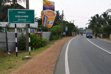 யாழில் ஆட்களற்ற வீடுகளில் நடக்கும் கூத்துக்கள்; அச்சத்தில் மக்கள்!