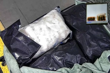 அவுஸ்திரேலிய விமான நிலையத்தில் 62 வயது முதியவர் அதிரடி கைது! சூட்கேசில் சிக்கிய பொருள்