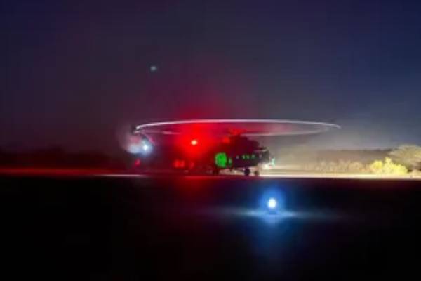 வெளிநாடொன்றில் விமானத்தில் பறவை மோதியதால் பதற்றம் | Nepal Flight Bird Strike வெளிநாடொன்றில் விமானத்தில் பறவை மோதியதால் பதற்றம் | Nepal Flight Bird Strike