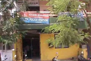 காவல்நிலையத்தில் புகார் கொடுக்க பெண்: புழுவாய் துடித்த கொடுமை! சுதாரித்த பெண் எடுத்த அதிரடி முடிவு