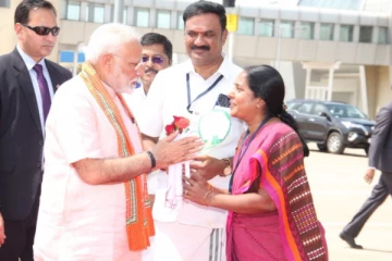 மோடி ஹாட்ரிக் படைப்பது உறுதி- தென் மாநிலங்களிலும் BJP தான்....வானதி ஸ்ரீனிவாசன்!!