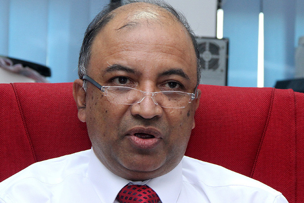 மக்கள் மரணிக்கும் அளவிற்கு கொரோனா அலை ஏற்படவில்லை - இப்படிக் கூறுகின்றார் வைத்தியர் ஹேமந்த - ஐபிசி தமிழ்