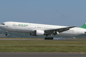 விமான கழிவறையில் உயிரை மாய்த்துக்கொள்ள முயன்ற பயணி: லண்டனில் பரபரப்பை ஏற்படுத்திய சம்பவம்