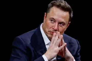 ஆண்டுக்கு 1 டிரில்லியன் டொலர் சம்பளம் வாங்கவிருக்கும் எலோன் மஸ்க்: சில நிபந்தனைகள்