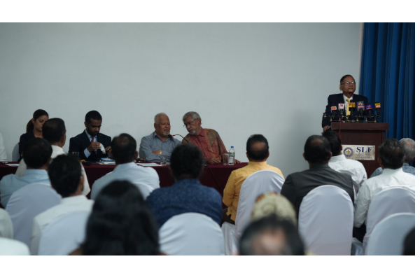 13 ஆவது திருத்தச் சட்டம்: முன்னாள் அமைச்சர் சரத் அமுனுகமவின் சர்ச்சைக்குரிய பேச்சு | 13Th Amendment Sarath Amunugama