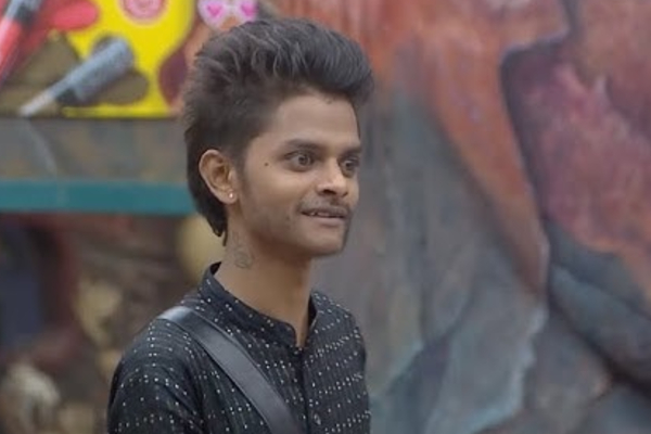 Bigg Boss 9: கடந்த வாரம் வெளியேறிய கலையரசனின் சம்பளம்.., எத்தனை லட்சம் தெரியுமா? | Bigg Boss 9 Evicted Contestant Kalaiyarasan Salary Bigg Boss 9: கடந்த வாரம் வெளியேறிய கலையரசனின் சம்பளம்.., எத்தனை லட்சம் தெரியுமா? | Bigg Boss 9 Evicted Contestant Kalaiyarasan Salary