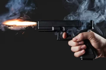 வர்த்தக வங்கிக்கு முன்பாக துப்பாக்கிச் சூடு