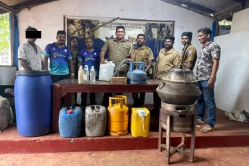 தெல்லிப்பளை காவல்துறைக்கு கிடைத்த இரகசிய தகவல் : பெண் உட்பட இருவர் கைது