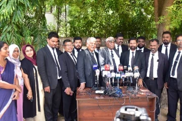 இரண்டாவது நாளாகவும் தொடரும் மன்னார் நீதவான் நீதிமன்ற சட்டத்தரணிகளின் பணிப்பகிஷ்கரிப்பு