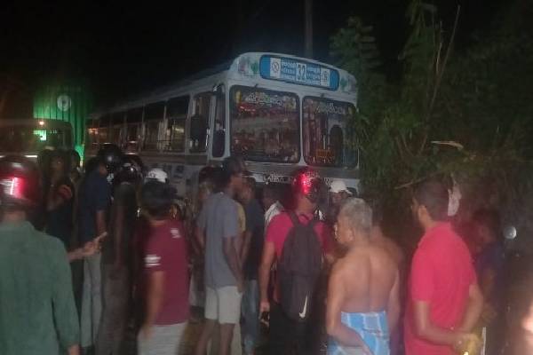 கதிர்காம பஸ் இளைஞனின்   உயிரை பறித்தது | Kadirgama Bus Took The Life Of The Young Man