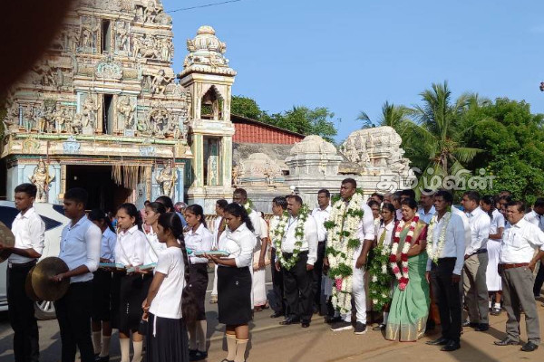தேசியமட்ட போட்டிகளில் சாதனை படைத்த தமிழர் பகுதி பாடசாலைகள்(Photos) | Mullaitivu District Schools Wrestling Competition