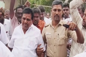 தவெகவில் சேர சொல்லி போலீஸ் வற்புறுத்தினர் - அனிதா ராதாகிருஷ்ணன் குற்றச்சாட்டு