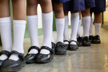 மாணவர்களுக்கு டிசெம்பர் முதல் பாதணி வவுச்சர்!