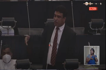 சமையல் எரிவாயு கொள்கலன்களை திரும்பப் பெறுமாறு நாடாளுமன்றில் கோரிக்கை