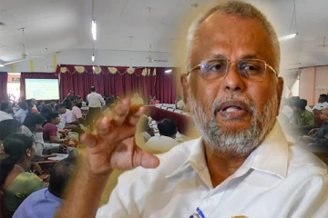 அதிகாரிகள் சமூக சிந்தனையோடு செயற்பட வேண்டும்: டக்ளஸ் வேண்டுகோள் (Photos)