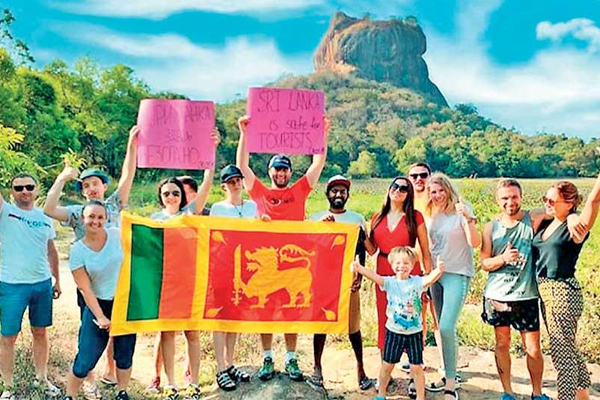 சுற்றுலாத் துறை வருமானத்தில் ஏற்றம் கண்டுள்ள இலங்கை | Sri Lanka Has Seen A Boom In Tourism Income