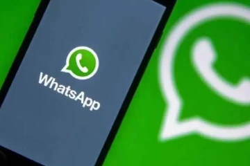 50 கோடி செல்போன் எண்கள் திருட்டு? - அதிர்ச்சியில் வாட்ஸ் அப் பயனர்கள்