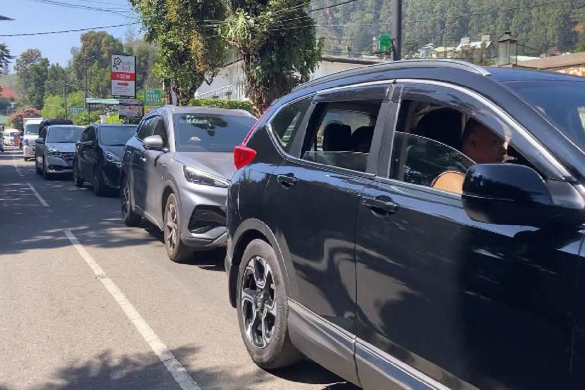 இலங்கையில் மீண்டும் எரிபொருள் வரிசை | Srilanka Fuel Crisis