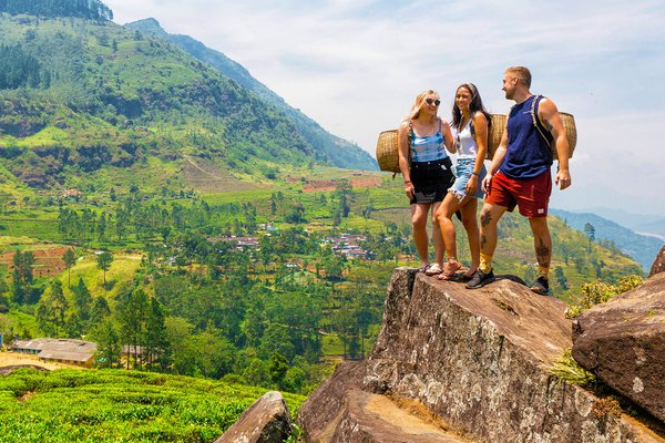 முதல் 20 இடங்களுக்குள் இடம்பிடித்த இலங்கை! | Sri Lanka Ranked In The Top 20 Tourism Place