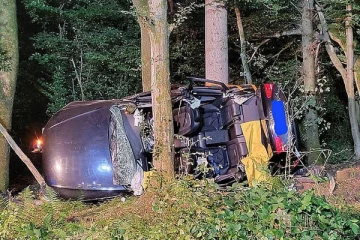 ஜேர்மனியில் சாலையில் நடந்த பயங்கர விபத்து: 4 பிரித்தானிய சுற்றுலா பயணிகள் உயிரிழப்பு!