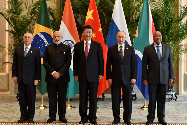 உலகில் அறிமுகமாகும் புதிய தங்க நாணயம் | Brics Launching New Currency To Rival Dollar