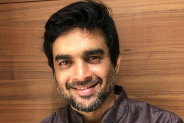 நடிகர் மாதவனின் அம்மா மற்றும் அப்பாவை பார்த்துளீர்களா? வெளியான அவர்களின் சூப்பர் குடும்ப புகைப்படம் இதோ.