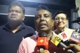 භාණ්ඩාගාරයේ ඩොලර් මිලියන 2.5 ඕස්ට්‍රේලියාවේ සිට හොරකම් කළේ ආණ්ඩුවේ ඒජන්තවරයෙක්.. රටම හෙව්ව කොල්ලය ගැන ආන්දෝලනාත්මක ප්‍රකාශයක් [VIDEO]