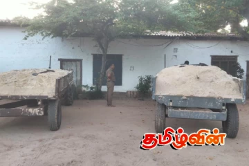கொடிகாமத்தில் சட்டவிரோதமாக மணல் அகழ்ந்த இரண்டு உழவு இயந்திரங்கள் மீட்பு