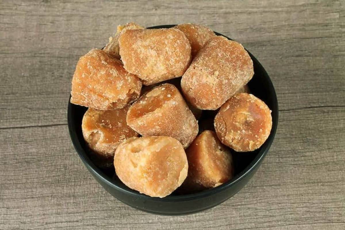 கலப்படம் செய்த வெல்லத்தை எப்படி கண்டுபிடிப்பது? | How To Check Jaggery Purity At Home