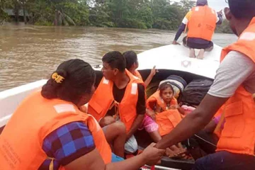 வெள்ளத்தில் சிக்கித் தவித்த 288 பேர் மீட்பு