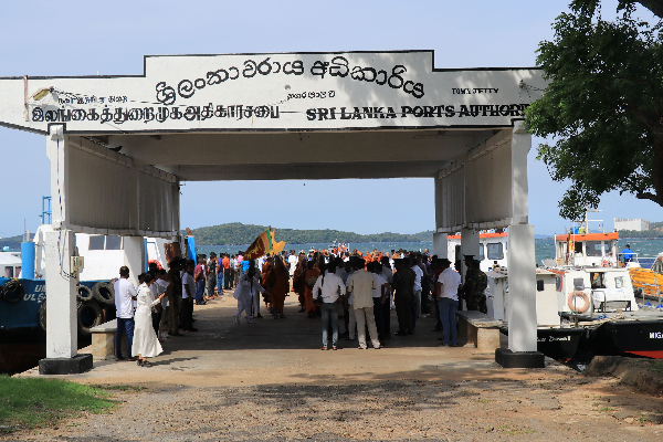 தாய்லாந்து தேரர்கள் இலங்கையில் பாதயாத்திரை | Padayatra Of Thai Chariots In Sri Lanka