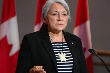 கனடாவின் புதிய ஆளுநர்மீது நூற்றுக்கணக்கானோர் முறைப்பாடு!