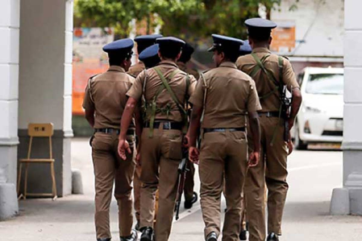 காதல் விவகாரத்தால் 27 வயதுடைய இளைஞனுக்கு நேர்ந்த கொடூரம்..! | Private Company Employee Hacked To Death Street