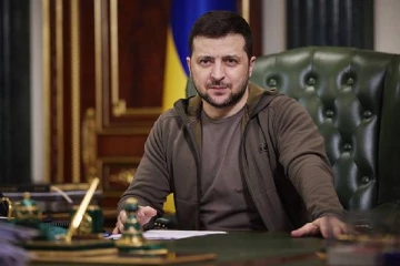 உக்ரேனிய ராணுவத்தினரைக் கண்டு பதுங்கும் மக்கள்... அவசரமாக விடுக்கப்பட்ட உத்தரவு