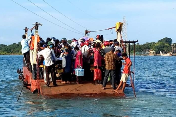 யாழில் அரச அதிகாரி ஒருவர் இலஞ்சம் வாங்கியதாக குற்றச்சாட்டு | Jaffna Road Authority Employee Accepting Bribe யாழில் அரச அதிகாரி ஒருவர் இலஞ்சம் வாங்கியதாக குற்றச்சாட்டு | Jaffna Road Authority Employee Accepting Bribe