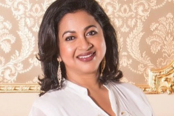 ராதிகாவின் பிறந்தநாளில் ஸ்பெஷல் வீடியோ வெளியிட்ட மகள் ரேயான் மிதுன்.. இதோ பாருங்க | Rayane Mithun Special Video For Her Mother Radhika