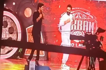 அரங்கத்தை தெறிக்கவிட்ட சிம்பு...வியந்து போன கமல்! கத்தி கூச்சலிட்ட ரசிகர்கள்