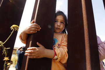 அமெரிக்காவில் முடிவுக்கு வந்த முக்கிய விதி: Title 42 என்றால் என்ன?