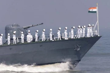 கடத்தல் மற்றும் ஆட்கடத்தல்கள் அதிகரிப்பு: இந்திய கிழக்கு கடற்படை தளபதி தெரிவிப்பு