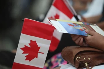 குடியுரிமை பெற்றபின்னரும் கனடாவிலிருந்து வெளியேறும் புலம்பெயர்ந்தோர்: ஆய்வு முடிவுகள்