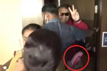 நடிகையுடன் தங்கியிருந்த நடிகரை செருப்பால் அடிக்க வந்த மனைவி.. சலசலப்பு சம்பவம்!