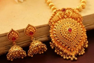 வார இறுதியில் ஏறிய தங்கம் விலை - எவ்வளவு தெரியுமா?