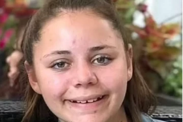 பிரான்சில் இரண்டாவது மாடியிலிருந்து குழந்தையை தூக்கி வீசிய இளம்பெண் விவகாரம்: சமீபத்திய தகவல்