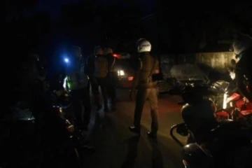 அம்பாறை பொலிஸ் நிலையத்தில் துப்பாக்கி சூடு: மூன்று பொலிஸார் பலி! பரபரப்பு சம்பவம்