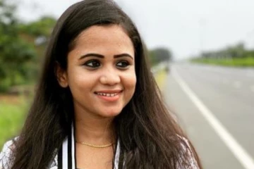 குக் வித் கோமாளி மணிமேகலையின் பள்ளி பருவ புகைப்படத்தை பார்த்துள்ளீர்களா.. இதோ